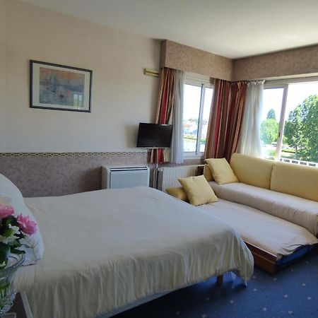 Hotel Restaurant Le Bellevue Montrichard 3 Etoiles מונרישאר מראה חיצוני תמונה