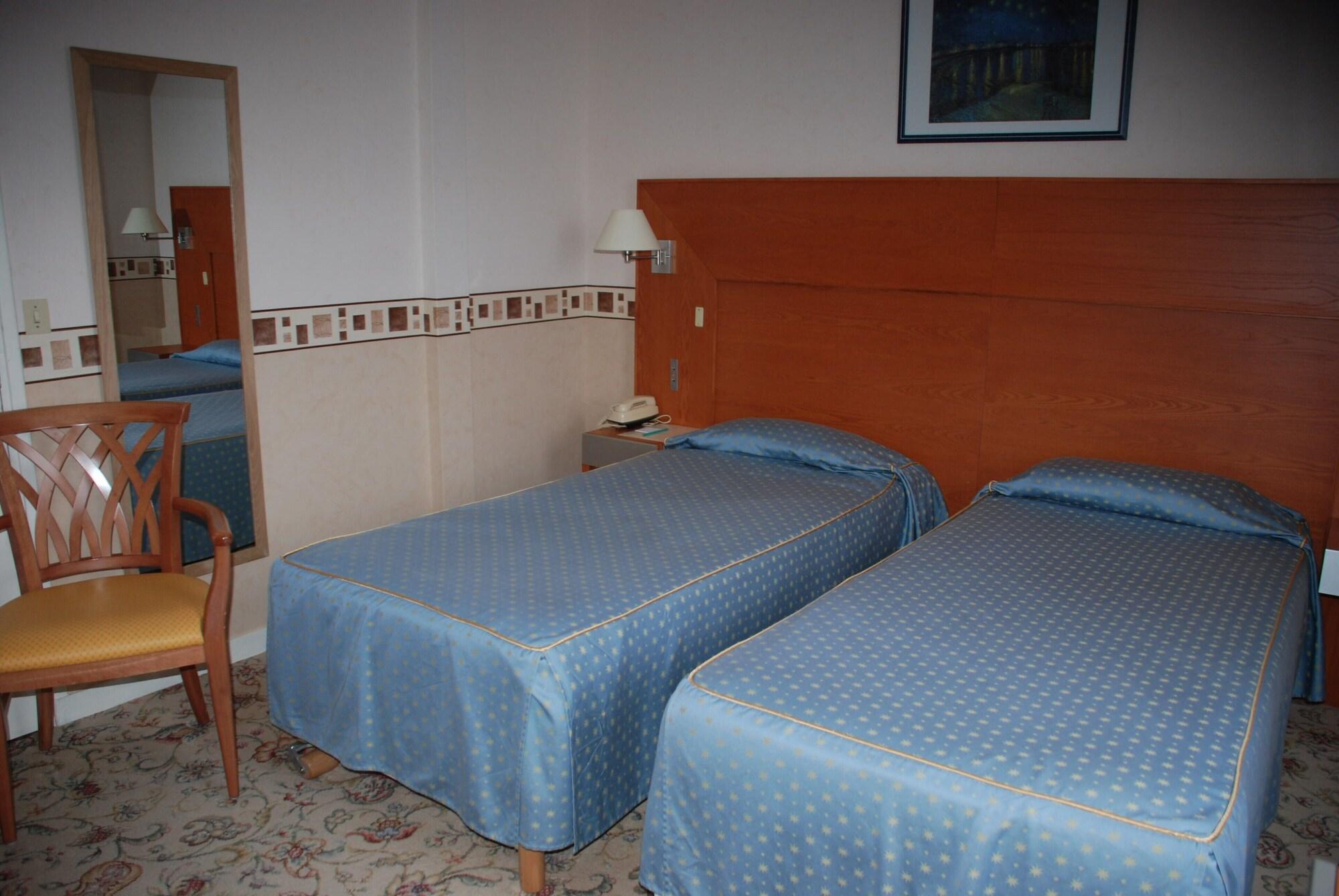 Hotel Restaurant Le Bellevue Montrichard 3 Etoiles מונרישאר מראה חיצוני תמונה