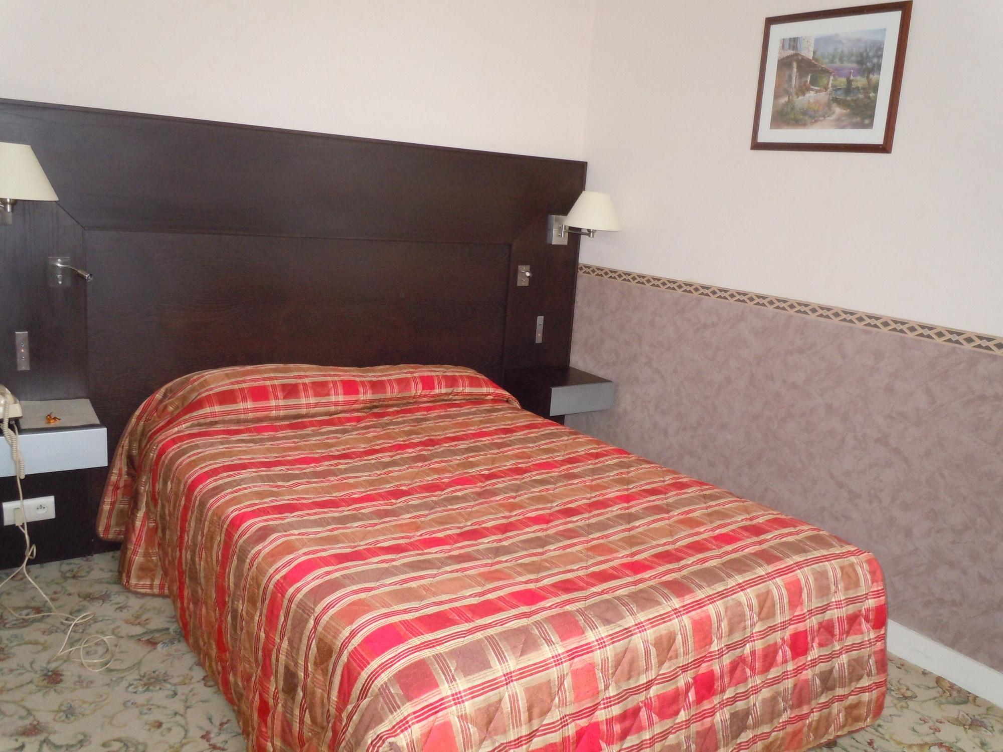 Hotel Restaurant Le Bellevue Montrichard 3 Etoiles מונרישאר מראה חיצוני תמונה