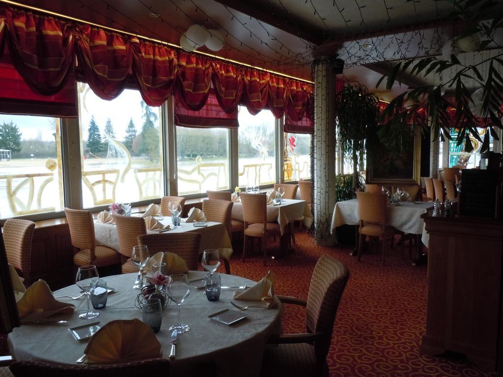 Hotel Restaurant Le Bellevue Montrichard 3 Etoiles מונרישאר מראה חיצוני תמונה
